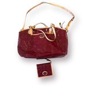 Coach Red/Beige Signature Embossed Patent Leather Peyton Tote w/ Matching Wallet